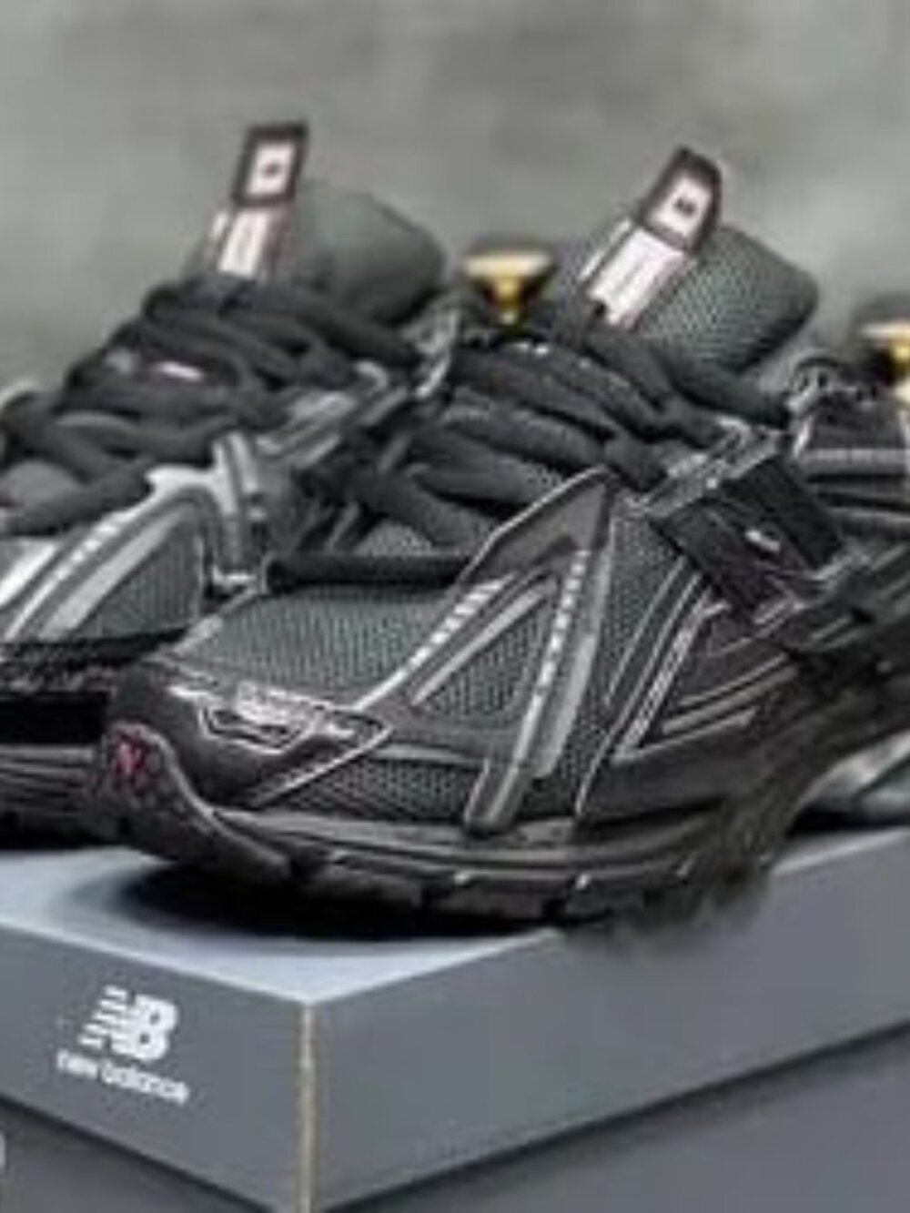 New Balance 1906R Black Running Sneakers